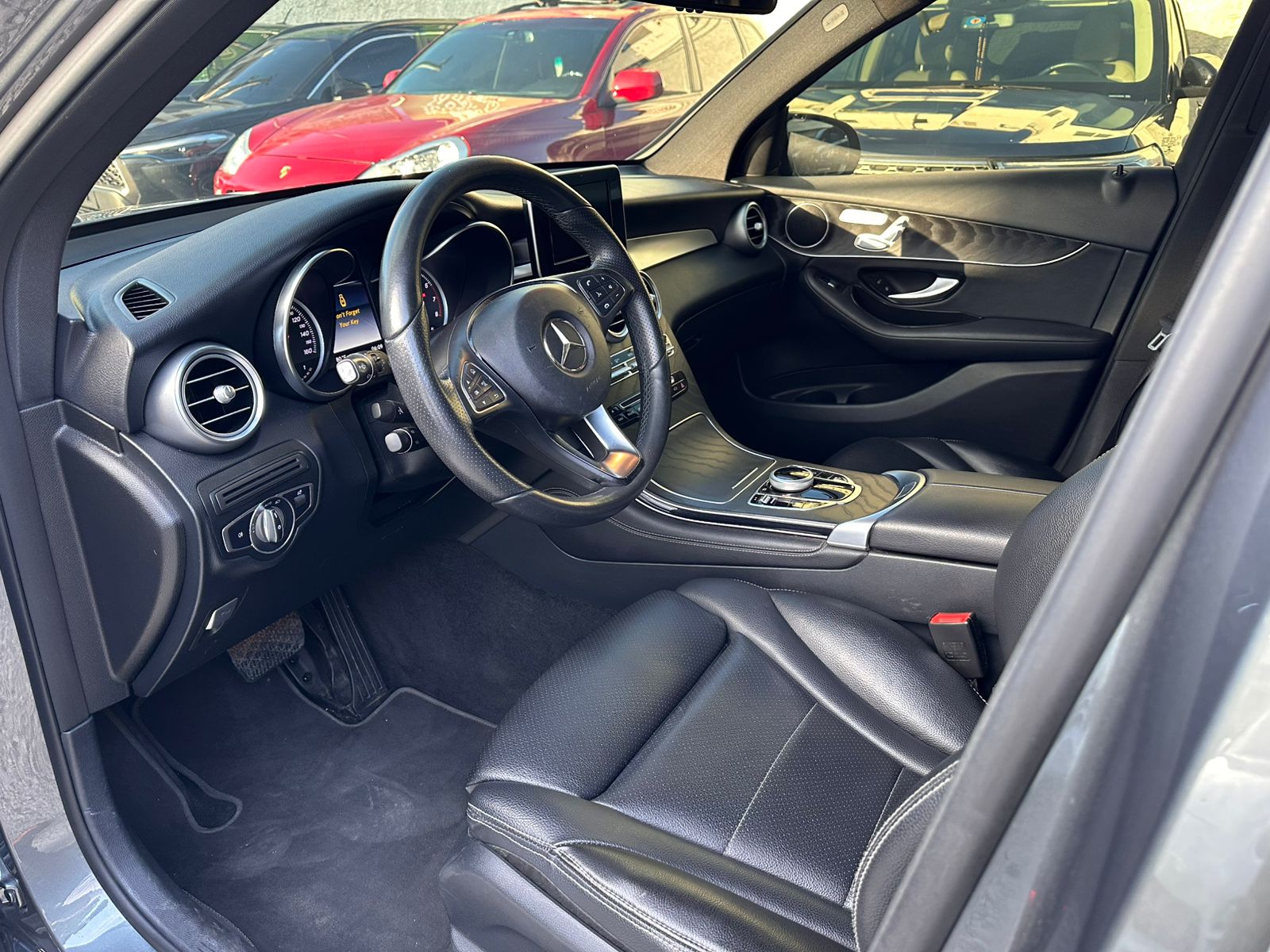 Mercedes-Benz Clase GLC 300 2018 Foto 7299034-12.jpg