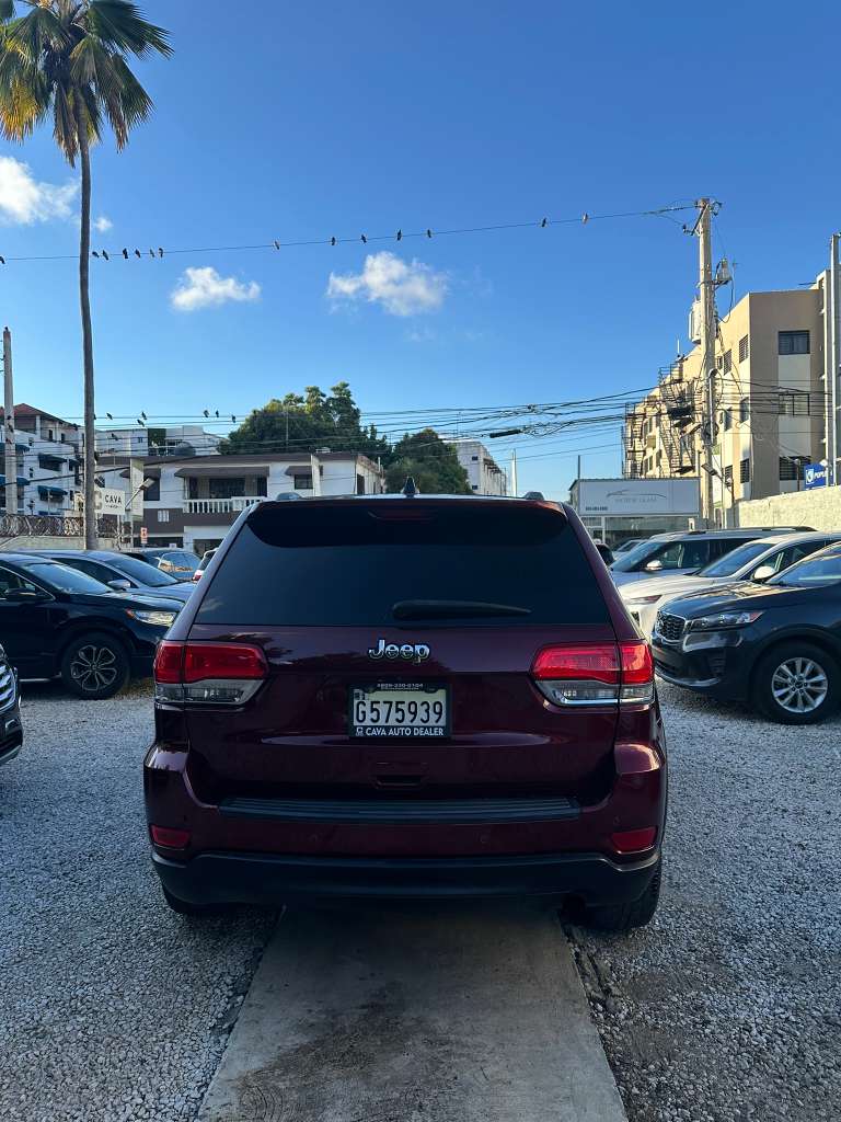 Jeep Grand Cherokee Laredo 2016 Foto 7299036-4.jpg