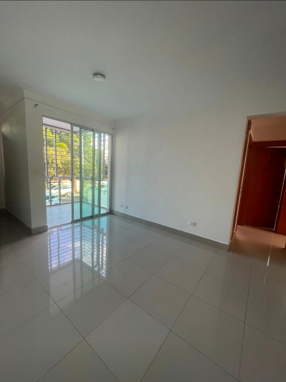 ???? APARTAMENTO EN RENTA – LOS LLANOS DE GURABO SANTIAGO Foto 7299221-3.jpg