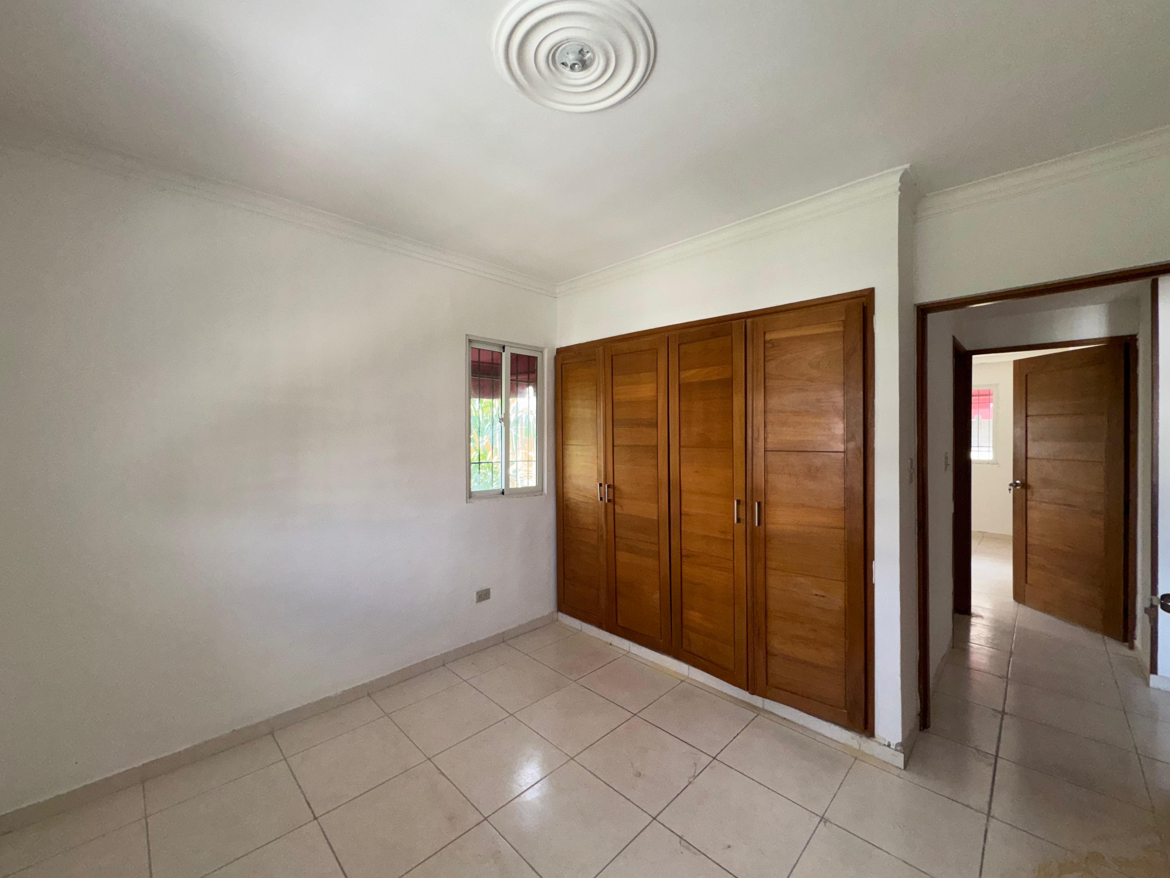ALQUILER DE HERMOSO APARTAMENTO EN RESIDENCIAL  CIUDAD REAL II   Foto 7299471-7.jpg