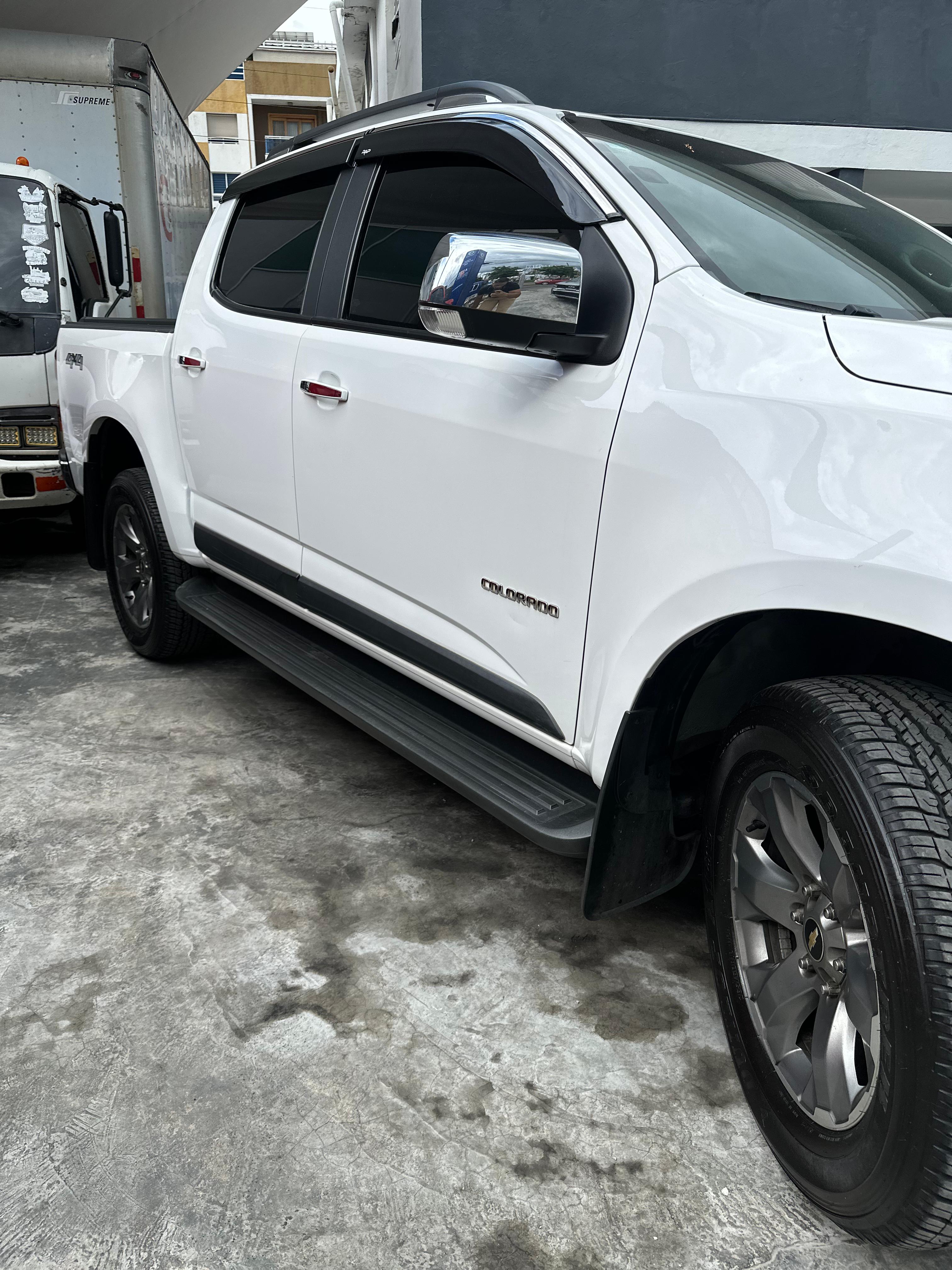 ₩Chevrolet Colorado LTZ Duramax 2022 4x4 diesel doble cabina Financiam Foto 7299570-7.jpg