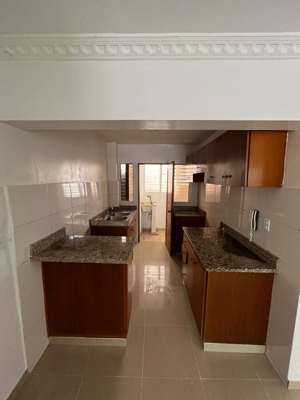 Apartamento en Venta en el Ensanche Isabelita. Foto 7299841-2.jpg