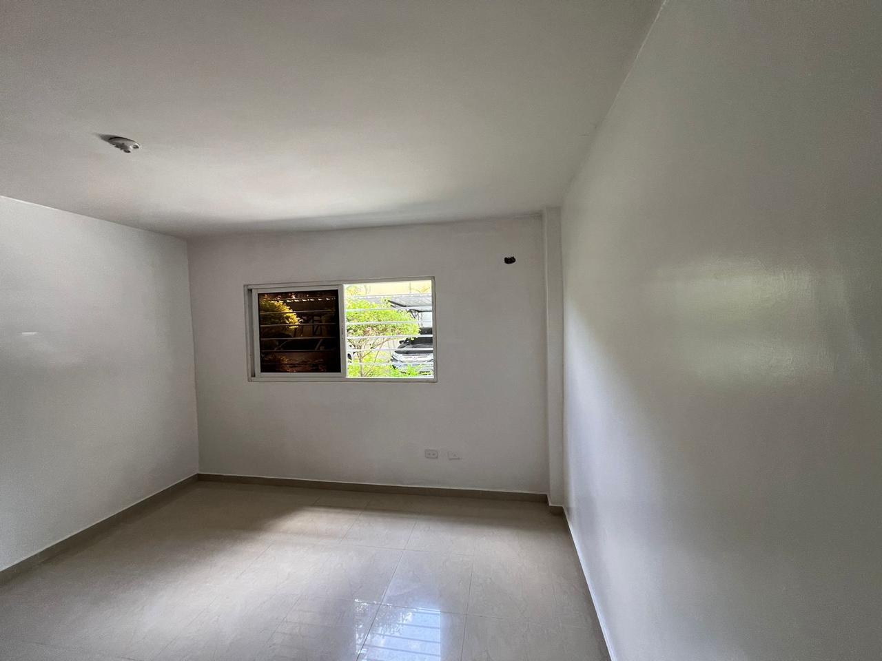 Apartamento en Venta en el Ensanche Isabelita. Foto 7299841-8.jpg