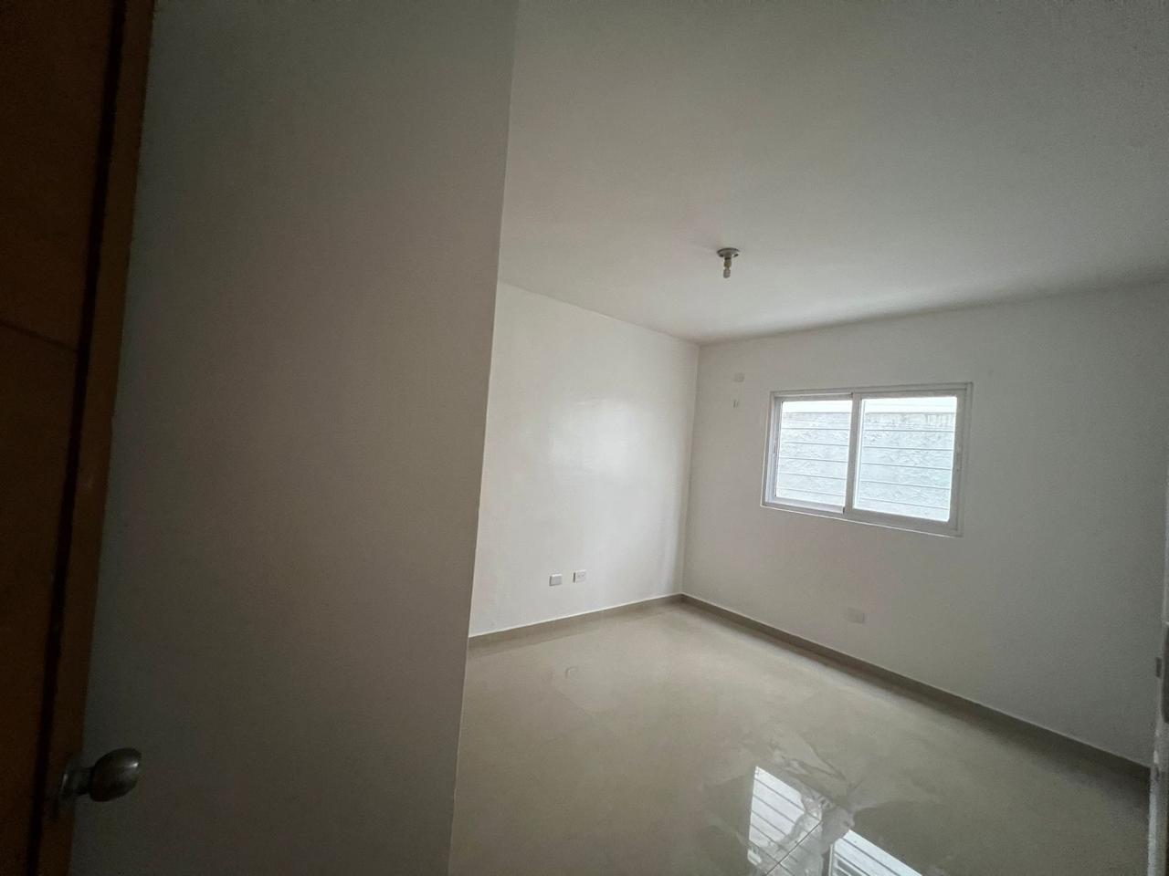 Apartamento en Venta en el Ensanche Isabelita. Foto 7299841-9.jpg