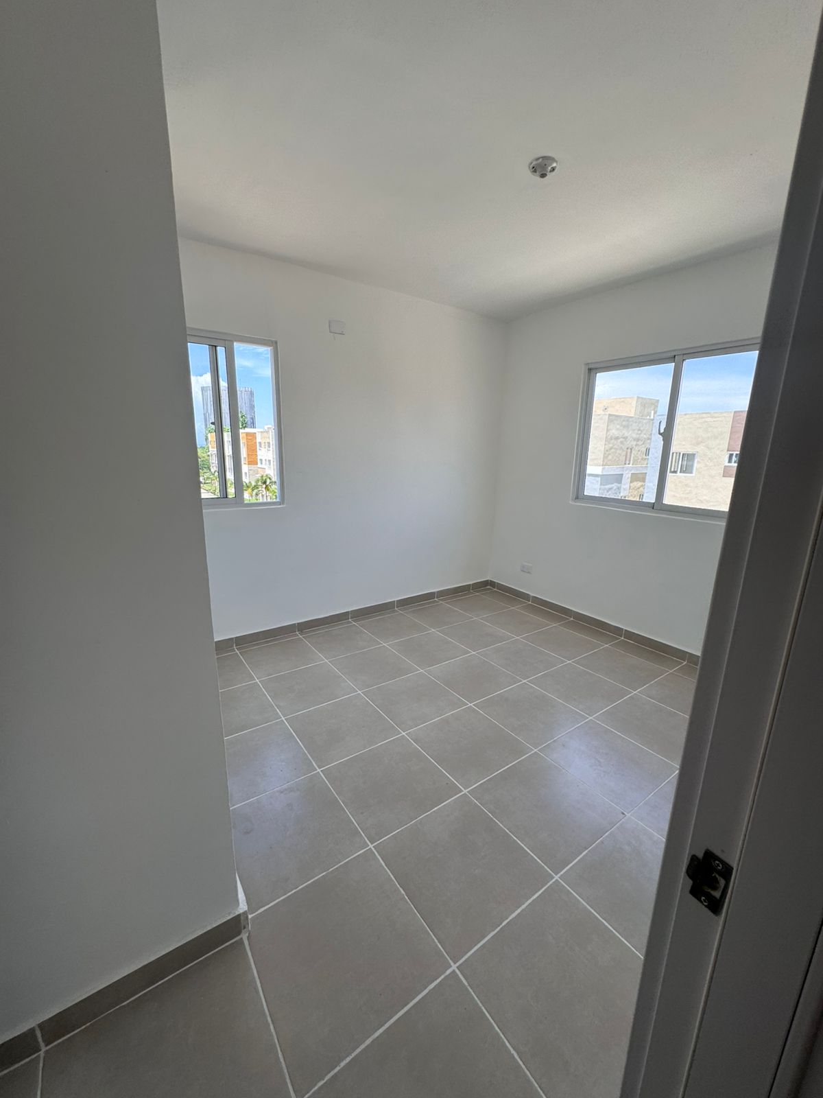 Apartamento en Venta en la Av. Hipica con La Ecologica. Foto 7299868-3.jpg