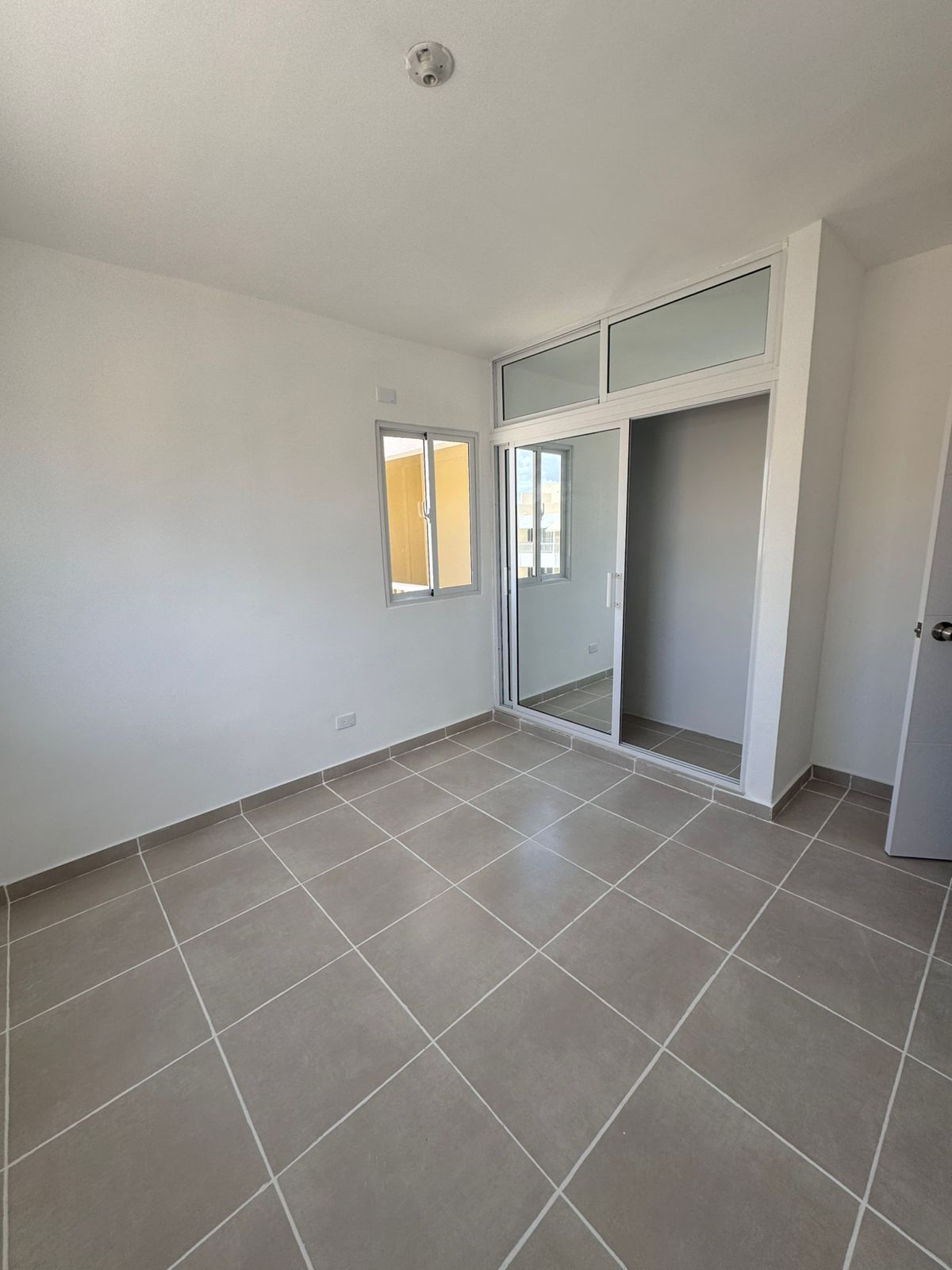 Apartamento en Venta en la Av. Hipica con La Ecologica. Foto 7299868-4.jpg