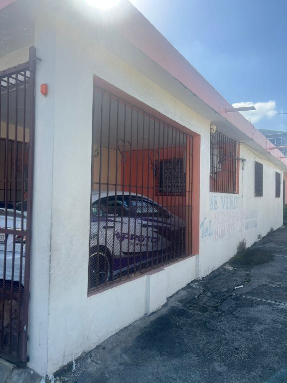 Casa en Venta – Ensanche Ozama Santo Domingo Este  Foto 7299876-2.jpg