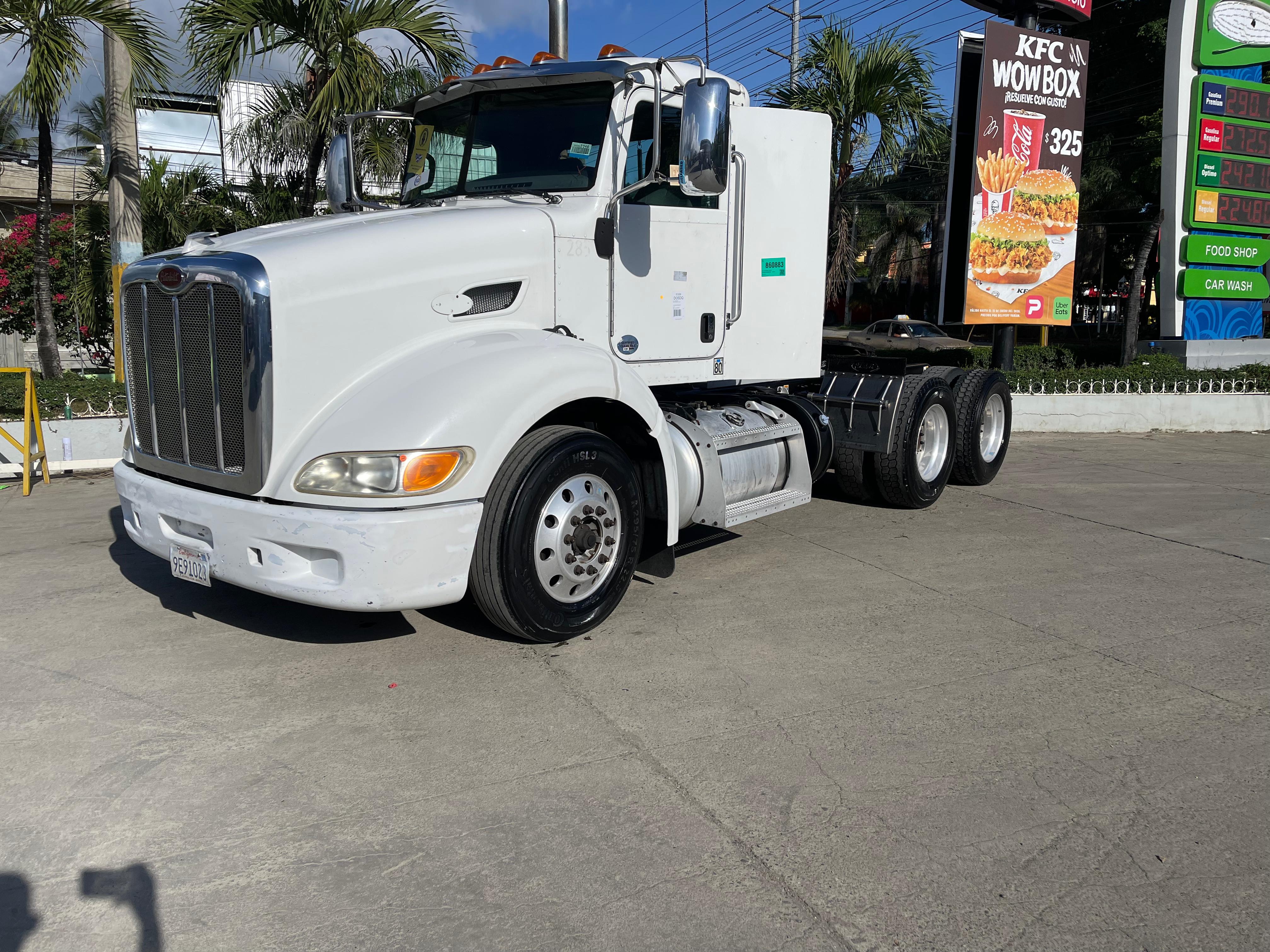 Peterbilt 375 año 2013 motor Paccar MX / trasmision manual OFERTA NAVI Foto 7299915-2.jpg