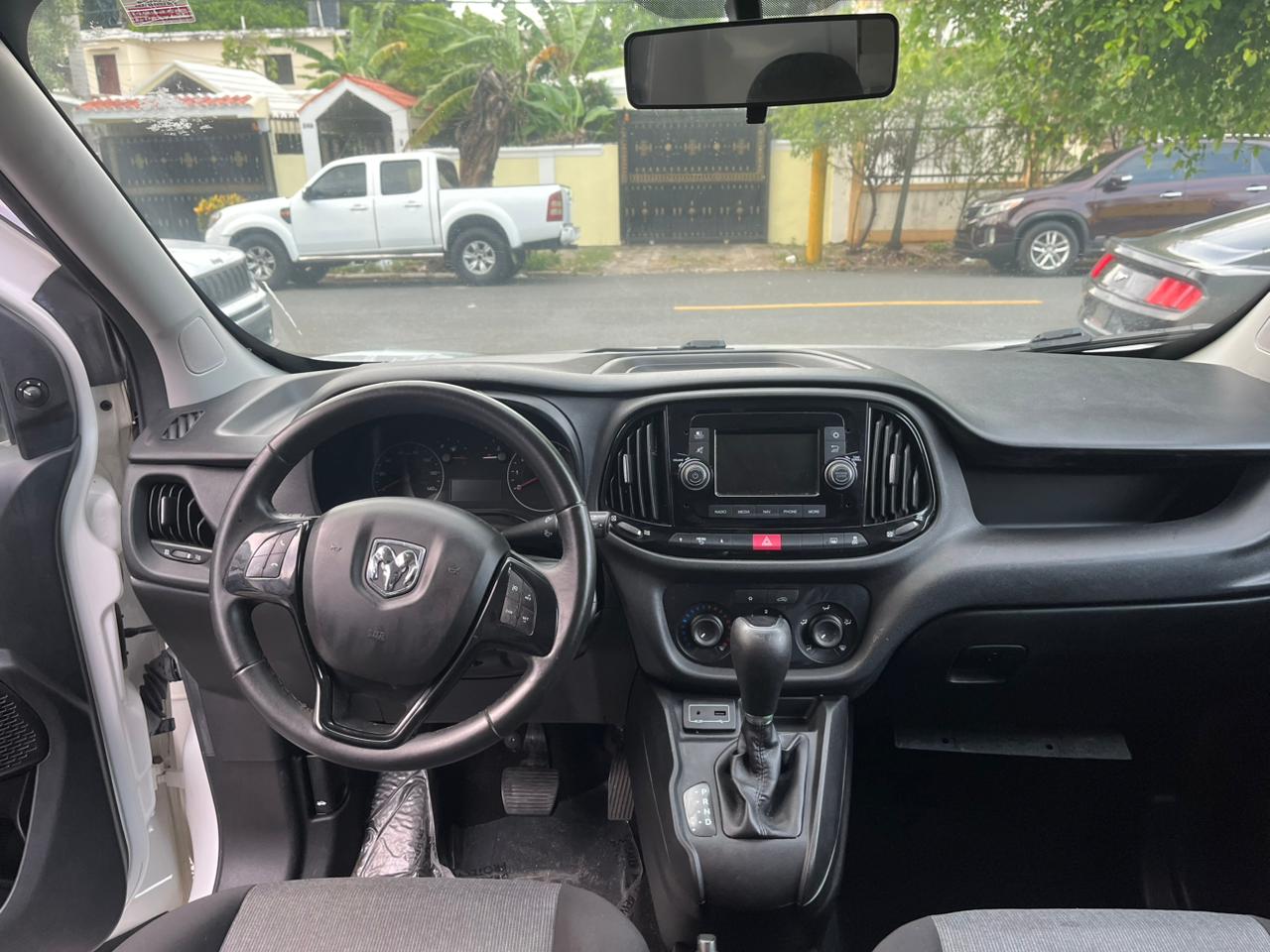 DODGE RAM PROMASTER CITY 2019 Foto 7300050-4.jpg
