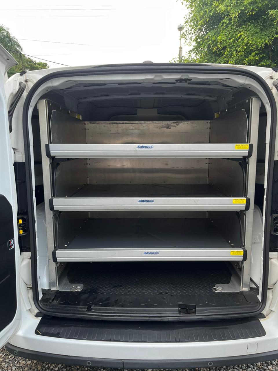 DODGE RAM PROMASTER CITY 2019 Foto 7300050-9.jpg