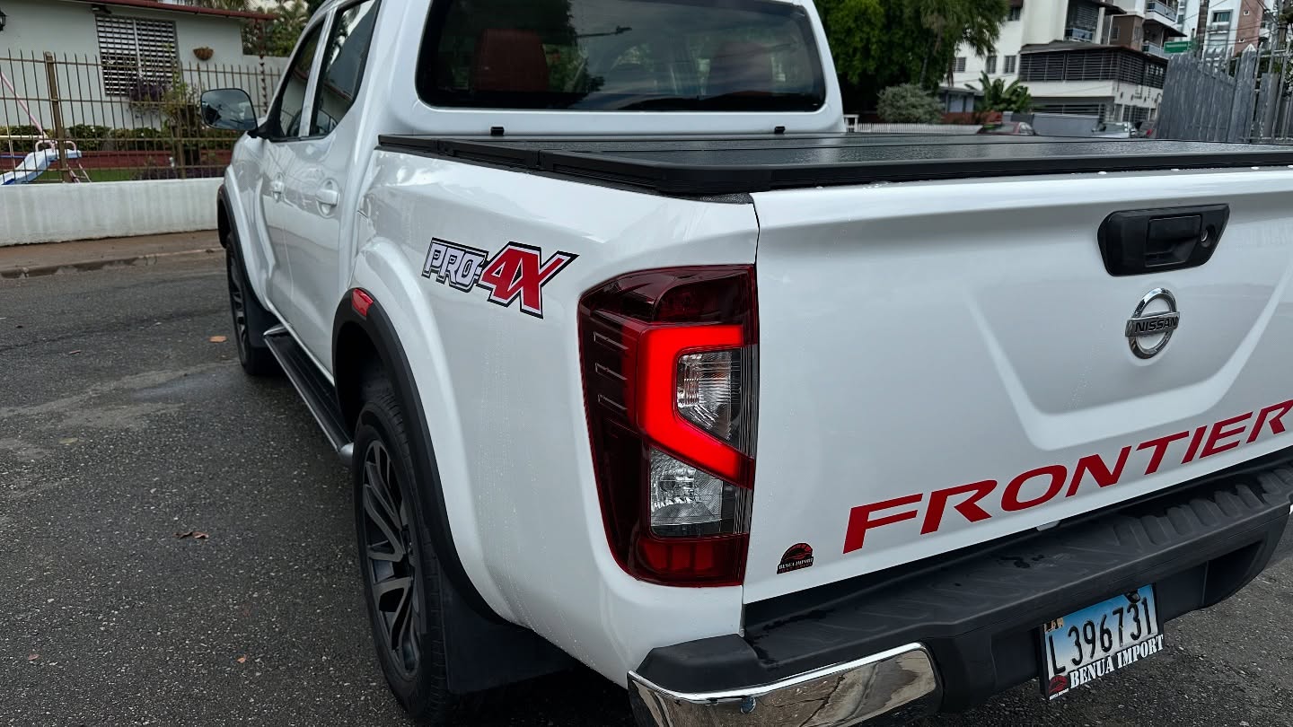 Nissan Frontier 2020 Foto 7300106-11.jpg