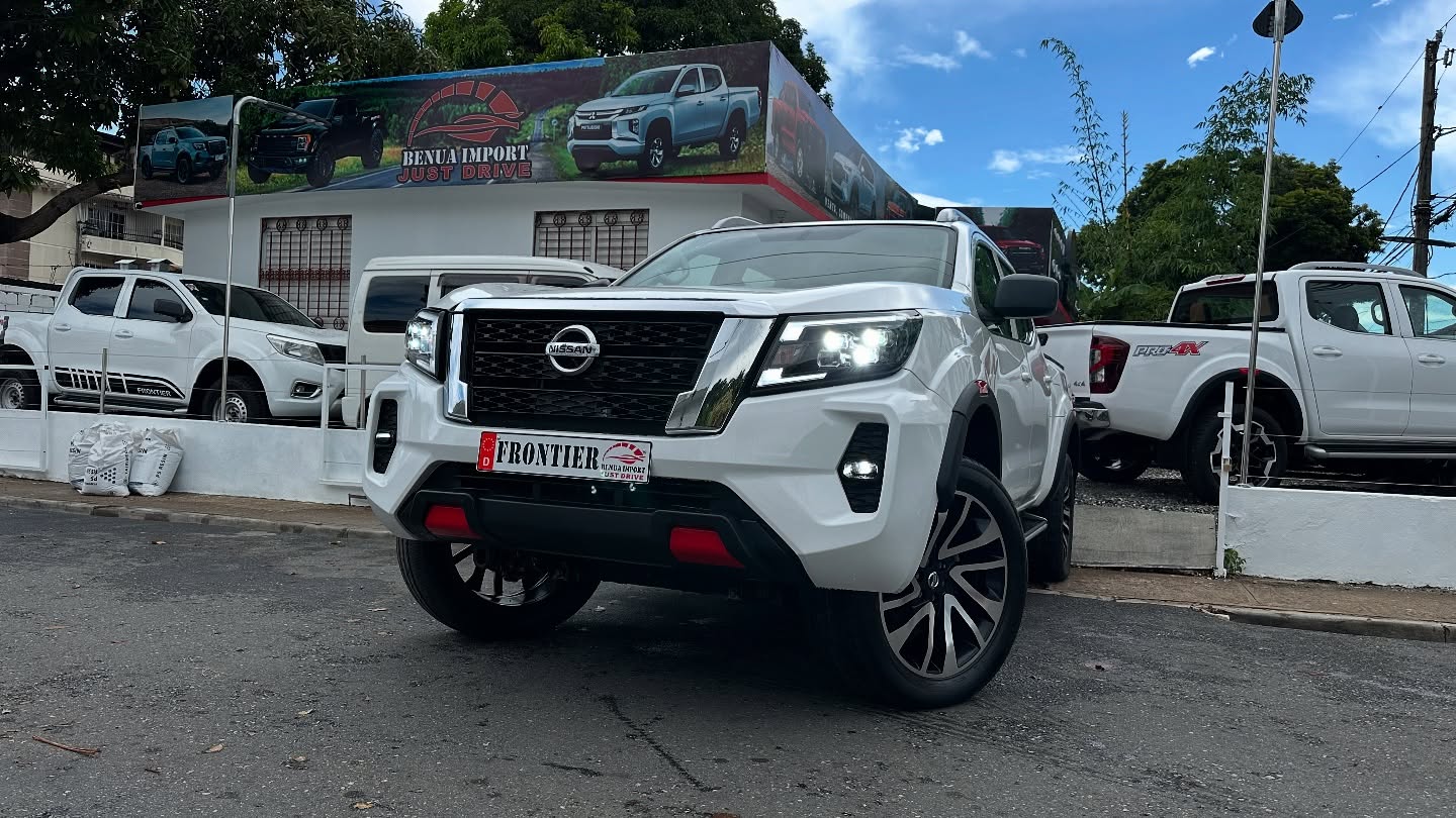 Nissan Frontier 2020 Foto 7300106-9.jpg