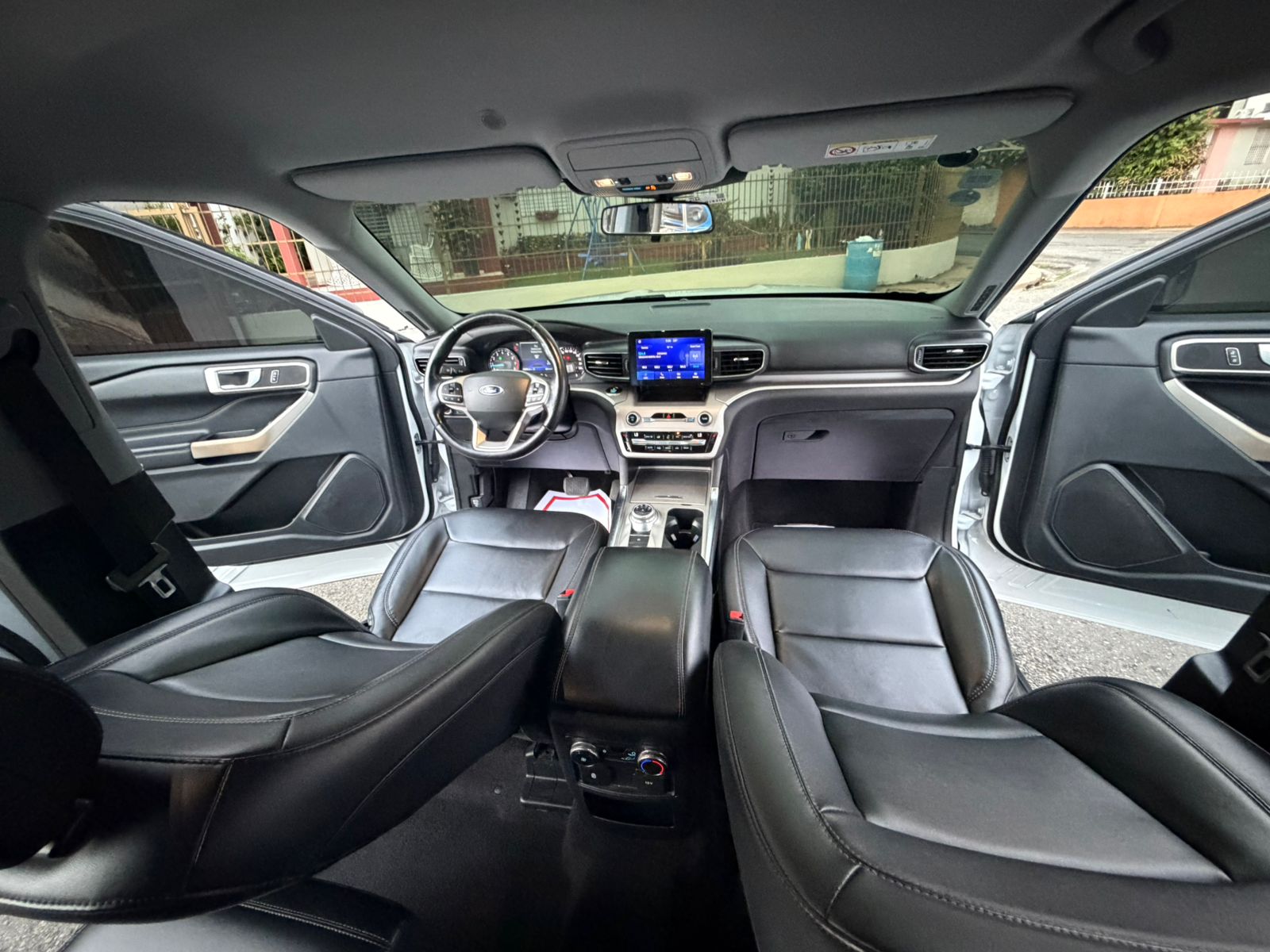 FORD EXPLORER XLT 2021 Foto 7300469-10.jpg