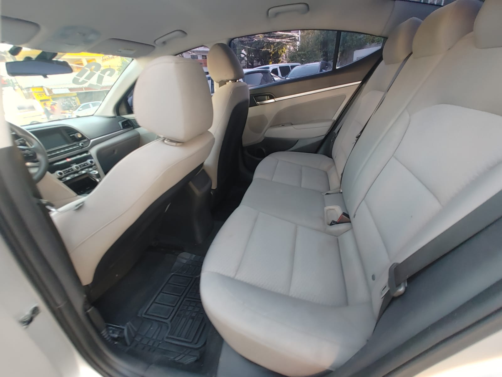 Hyundai Elantra 2020  Foto 7300472-4.jpg