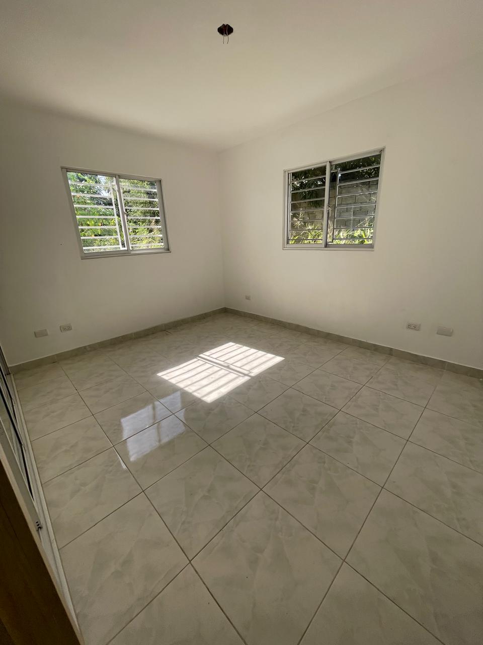 ???? APARTAMENTO EN RENTA – EMBRUJO III Foto 7301224-3.jpg