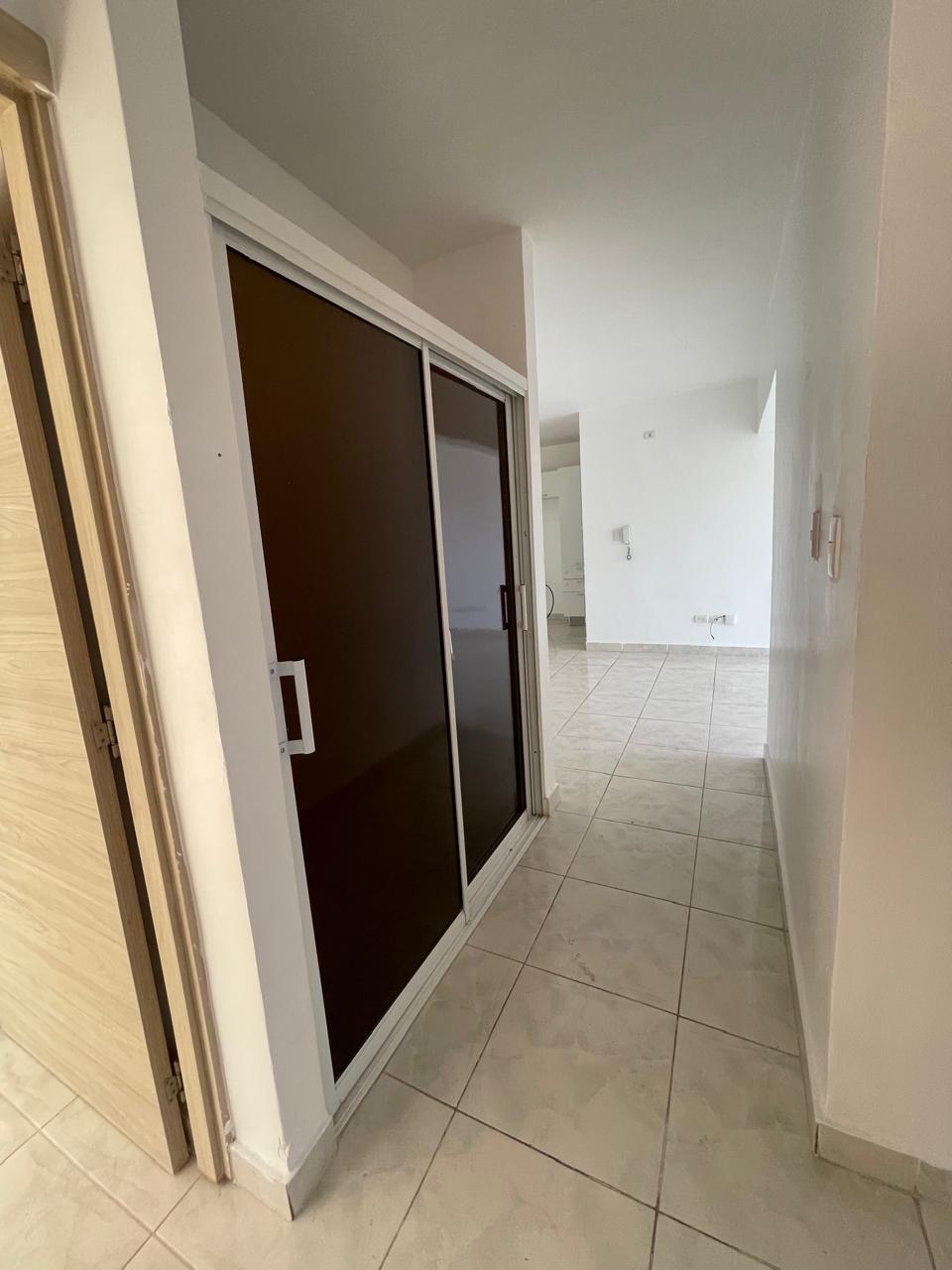 ???? APARTAMENTO EN RENTA – EMBRUJO III Foto 7301224-6.jpg