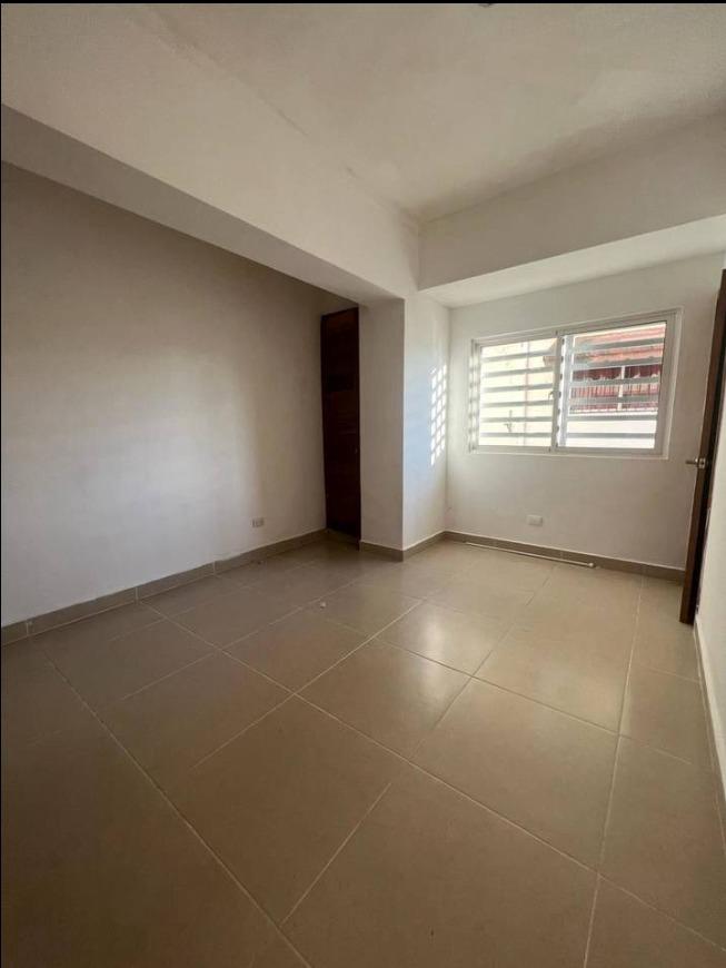 APARTAMENTO EN ALQUILER EN LOS PRADOS    Foto 7301421-3.jpg