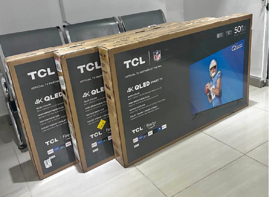 Smart Tvs 50  4K Foto 7301725-6.jpg