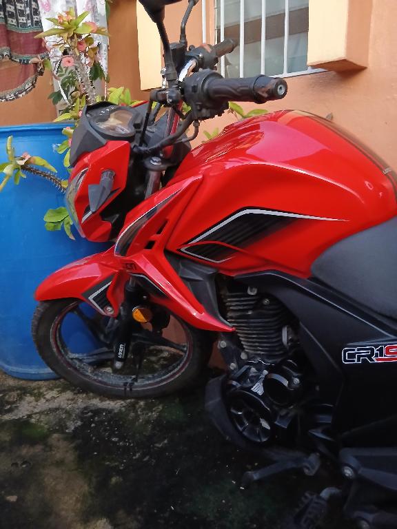 Loncin CR1 Sport Naked 200 modelo 2024 Foto 7301738-1.jpg