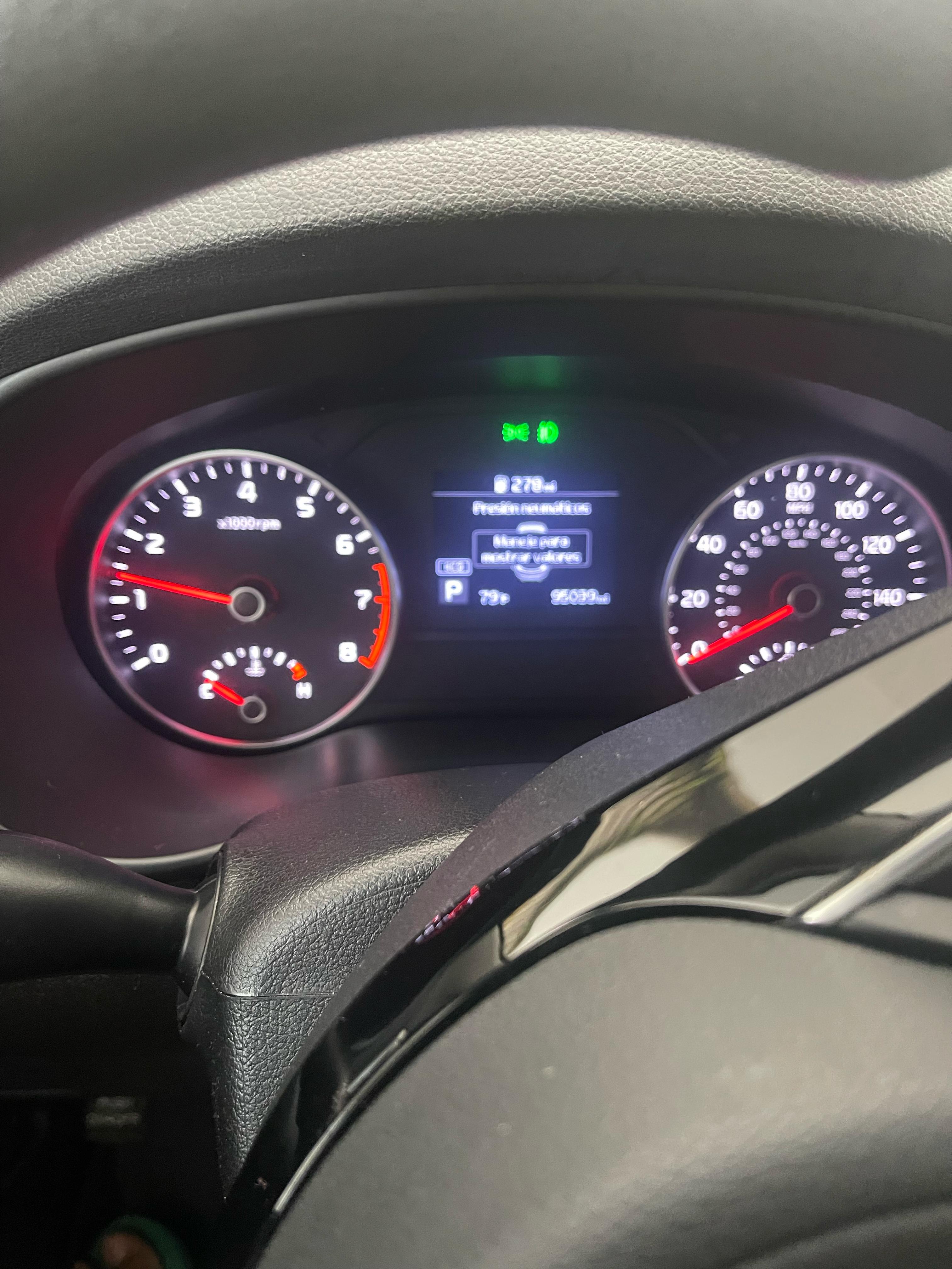 KIA SPORTAGE 2021 AUTOMATICA AWD Foto 7302031-6.jpg