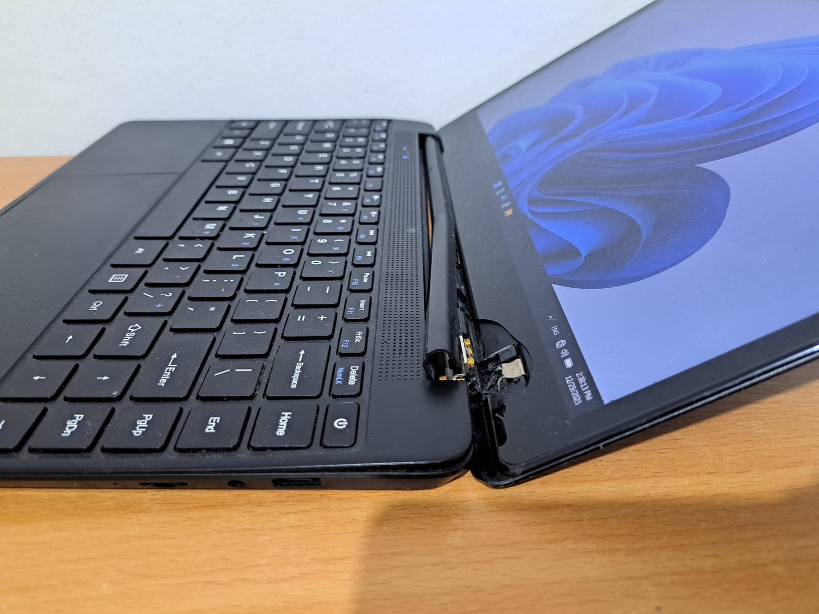  Laptop GWTN141-4 / Intel i5 10a generación / 16GB RAM DDR4 / 256GB SS Foto 7302318-4.jpg