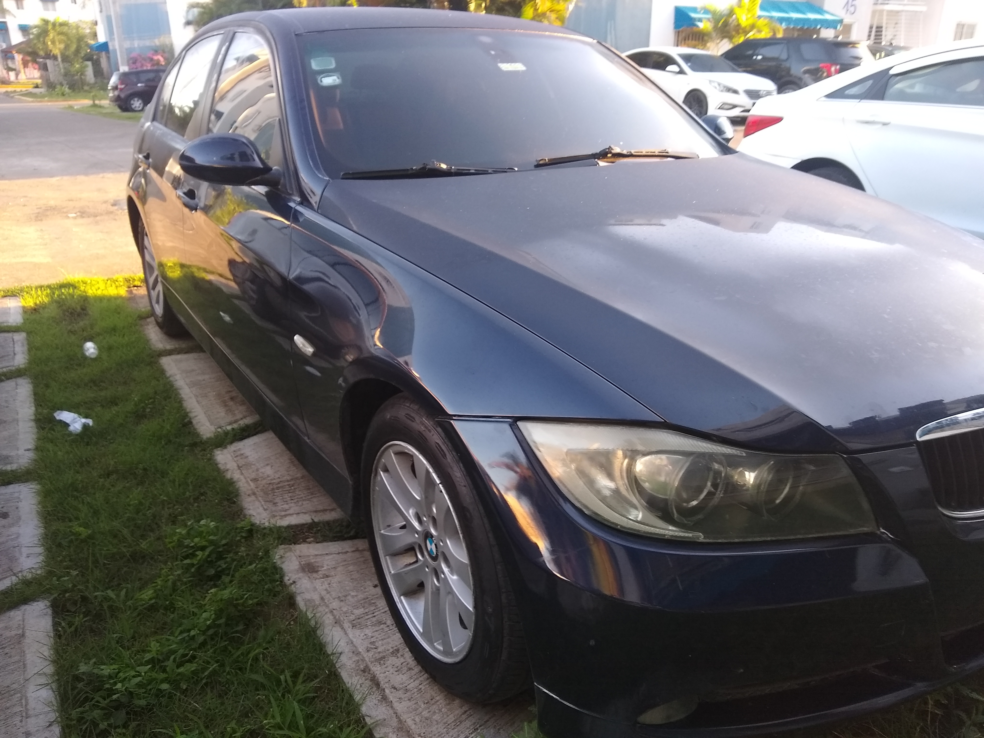 Como nuevo BMW 320i. 2008. Foto 7302330-9.jpg