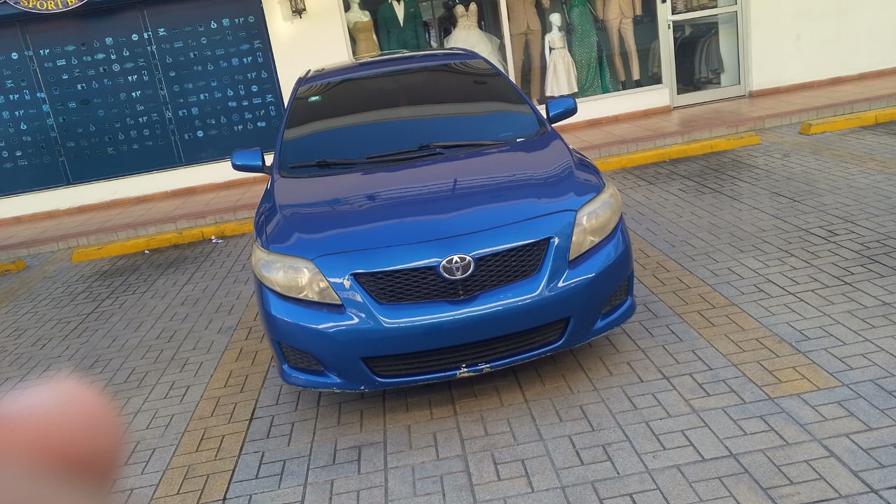 carro en buena condicion solo lo uso para ir al trabajo  Foto 7302347-1.jpg