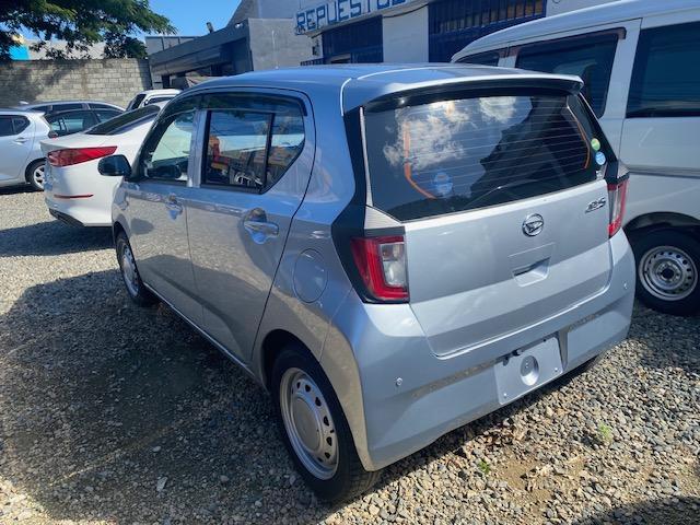Daihatsu Mira ES Año 2018 Foto 7302360-4.jpg