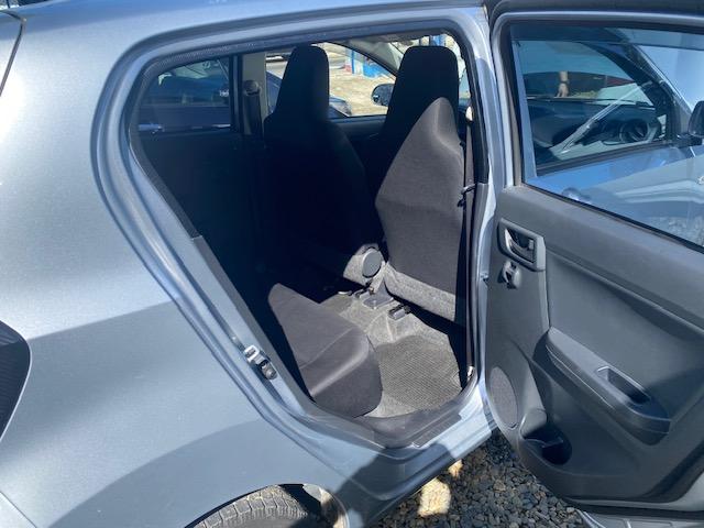 Daihatsu Mira ES Año 2018 Foto 7302360-8.jpg
