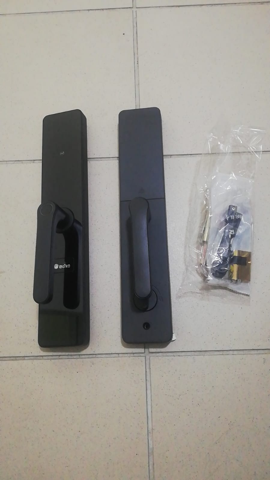CERRADURA SMART PARA PUERTAS F8 830-16022 TT LOCK Foto 7302366-1.jpg