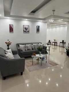 VENDO APTO. DE 169 MT CON 3 HABITACIONES EN EL RESIDENCIAL COLINA DEL  Foto 7302385-2.jpg
