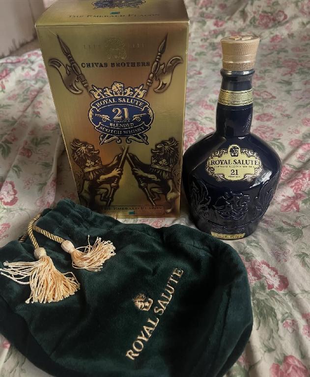 whisky Chivas Brothers Royal Salute 21 Años Foto 7302420-1.jpg