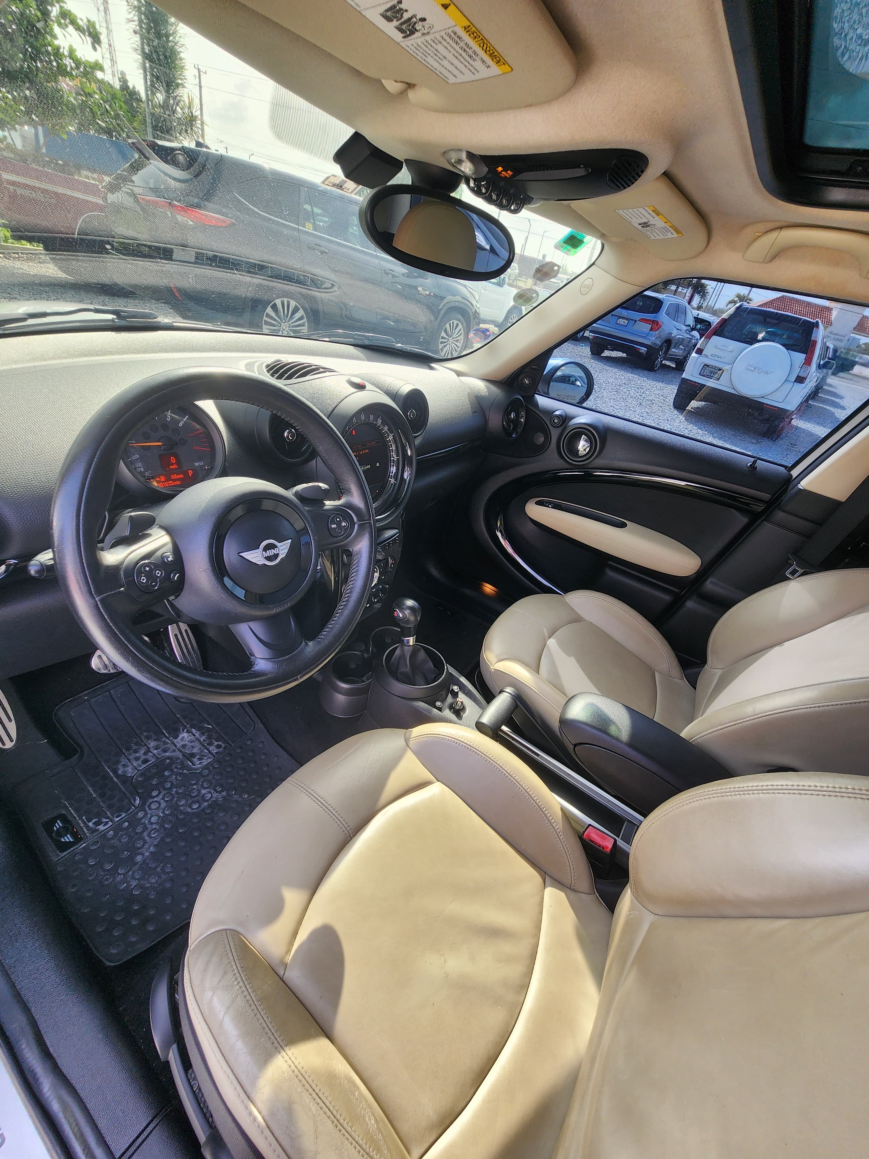 2015 Mini Cooper S Countryman ????INICIAL RD410 mil pesitos. Con solo  Foto 7302436-4.jpg