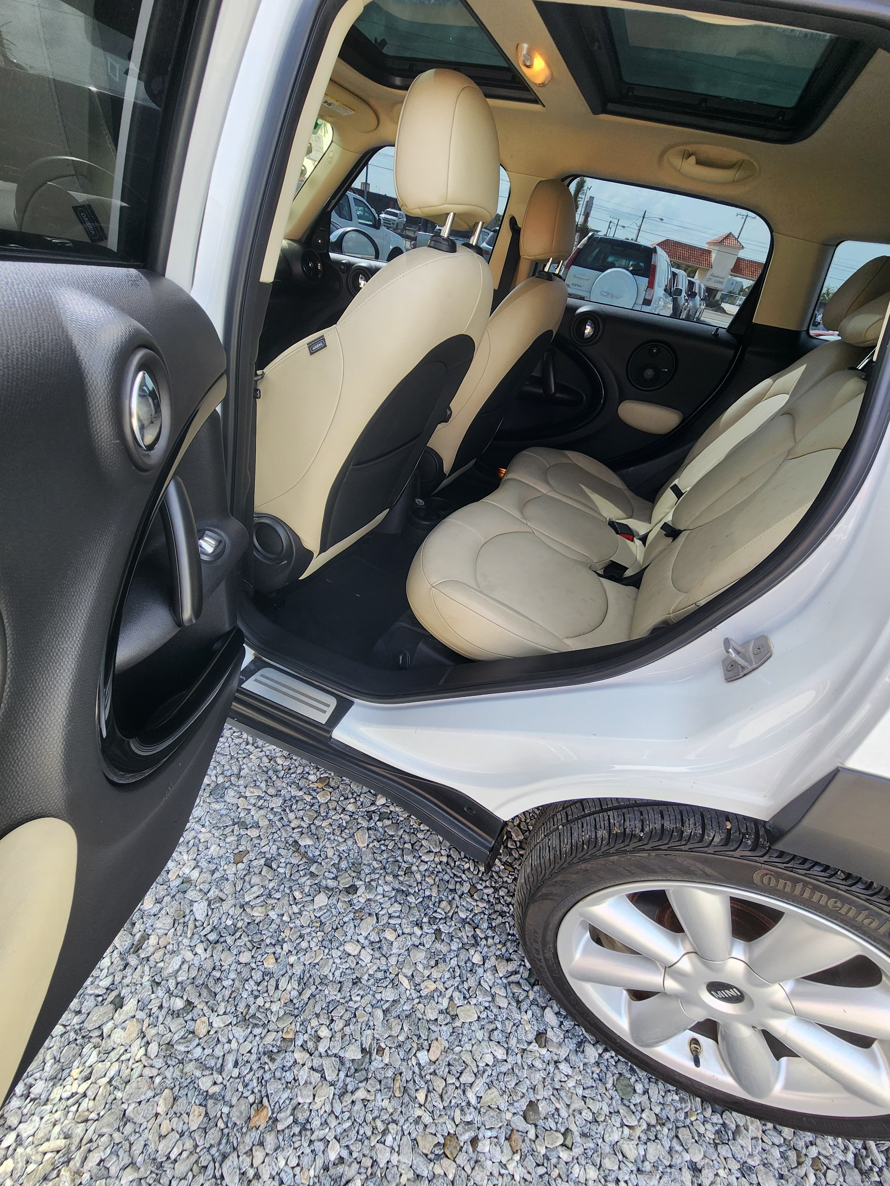 2015 Mini Cooper S Countryman ????INICIAL RD410 mil pesitos. Con solo  Foto 7302436-5.jpg