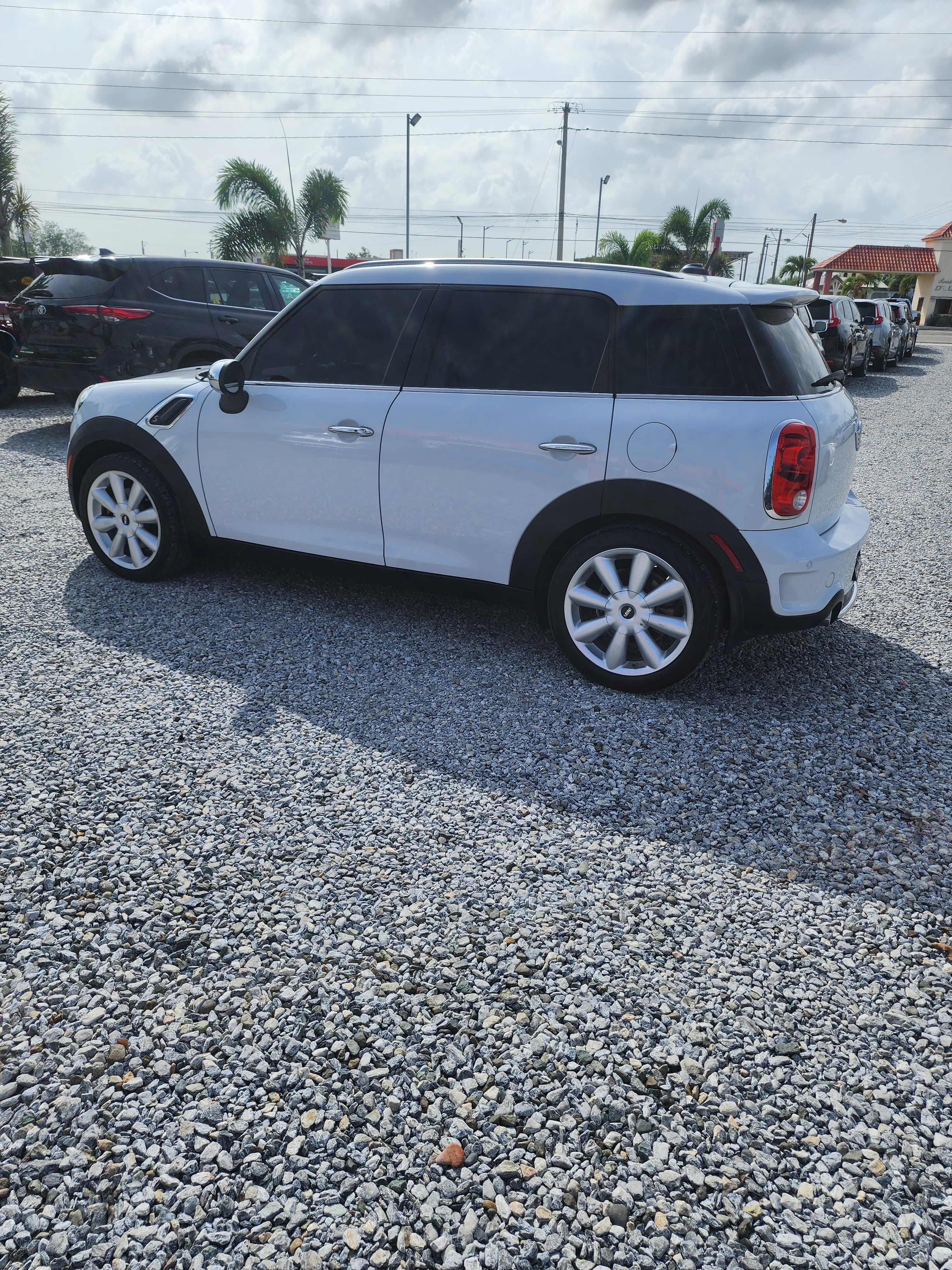 2015 Mini Cooper S Countryman ????INICIAL RD410 mil pesitos. Con solo  Foto 7302436-6.jpg