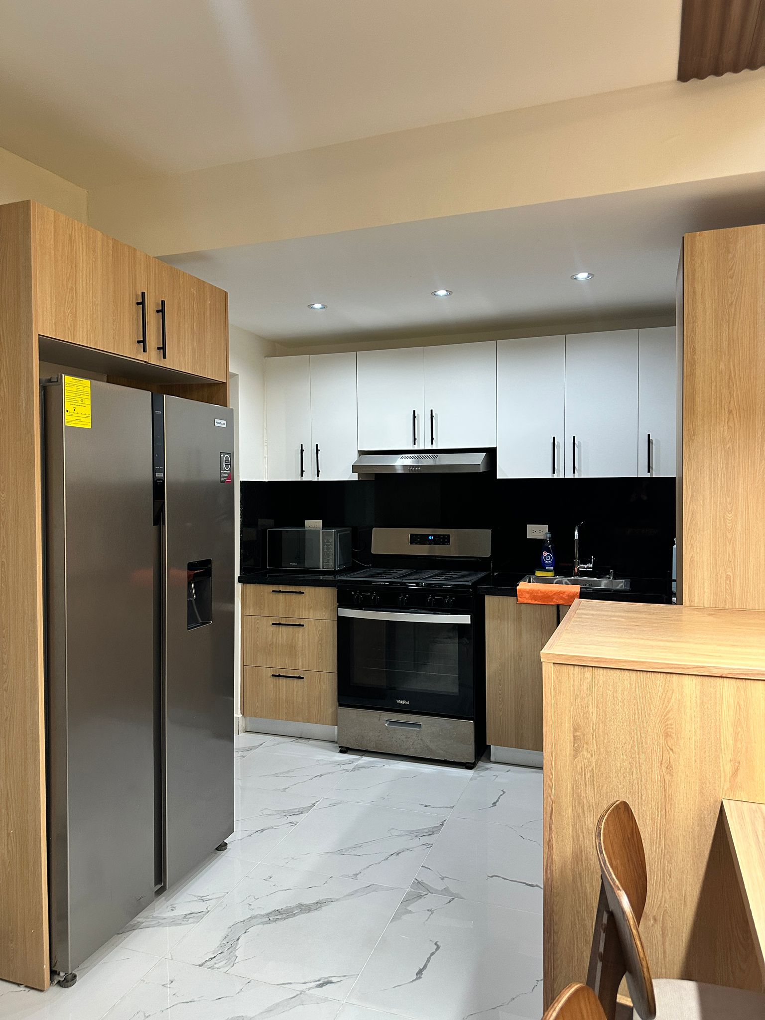 ALQUILO APARTAMENTO AMUEBLADO EN LOS ROS  PRÓXIMO AL BRAVO  Foto 7302454-2.jpg