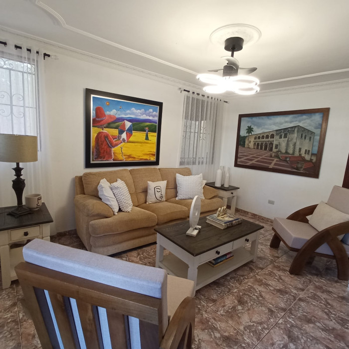 Casa Sola en Renta en Alma Rosa II Santo Domingo Este Foto 7302473-6.jpg