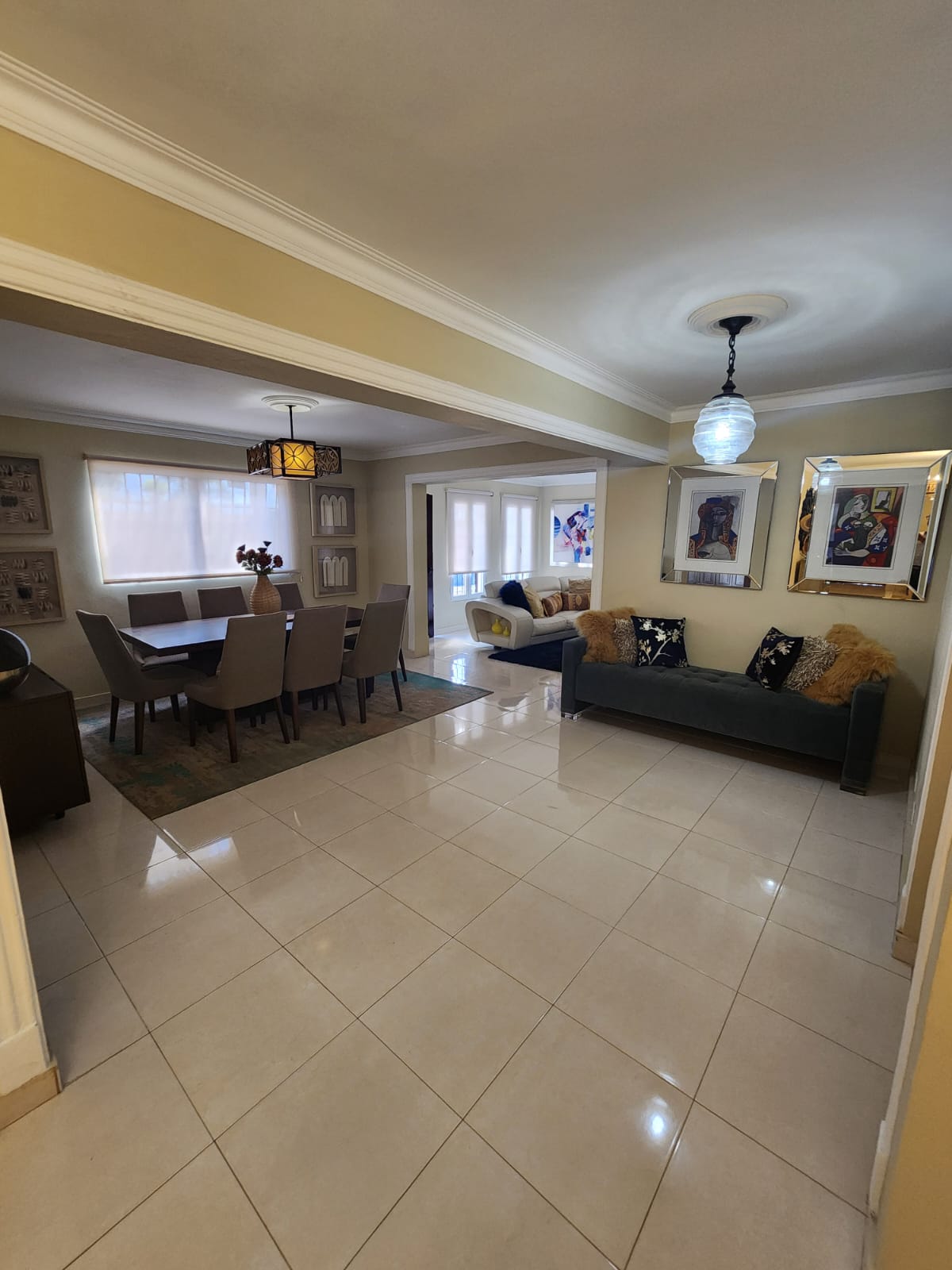 Residencia Exclusiva En Venta Bella Vista A Pocos Metros De Bella Vist Foto 7302479-6.jpg