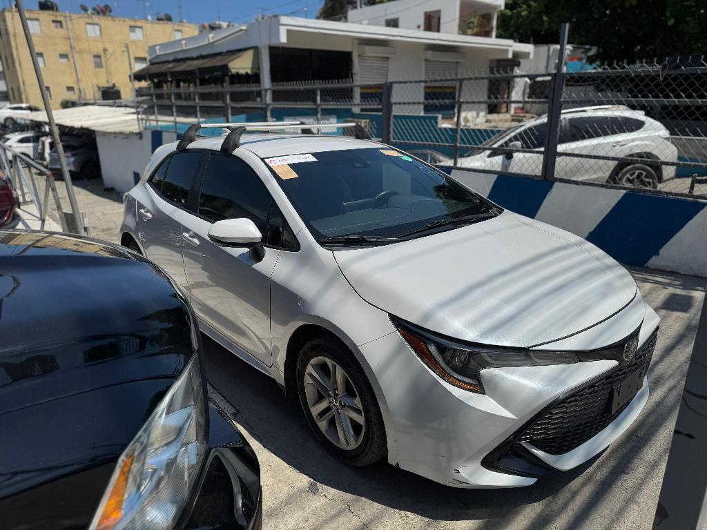 Toyota Corolla SE 2021 Americano Hatchback  Foto 7302512-1.jpg