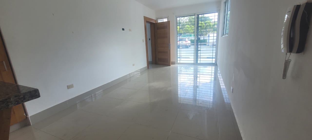 ???? APARTAMENTOS EN ALQUILER – Los Rieles de Gurabo Santiago Foto 7302531-2.jpg