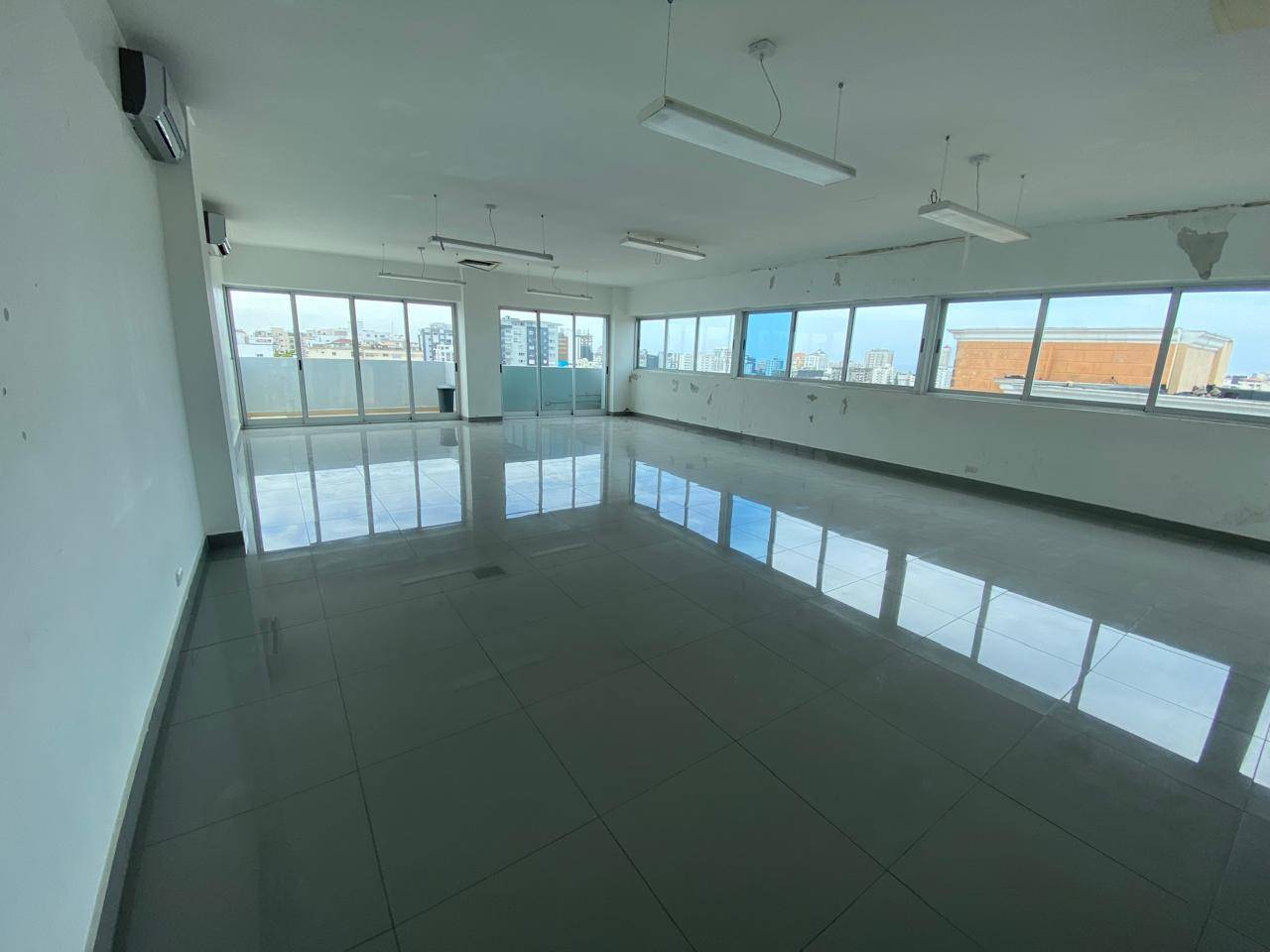 Apartamento en Evaristo Morales 2 habs 2.5 baños 2 parqs Foto 7302576-4.jpg