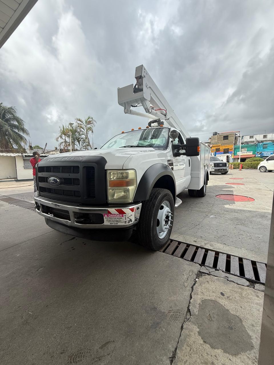 Camion Canasto Ford F450XL Importado USA Foto 7302612-3.jpg