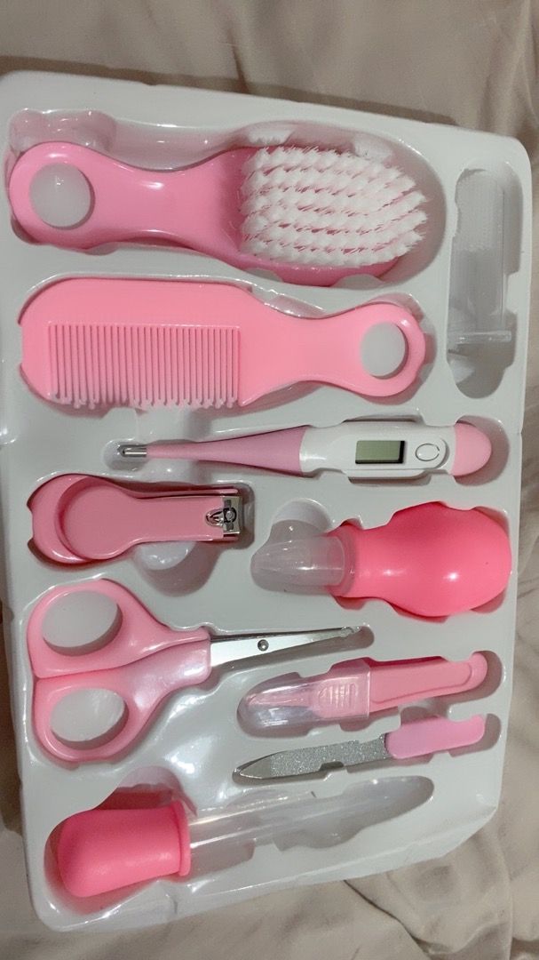 Kit de cuidado e higiene para bebés diseñado para recién nacidos  Foto 7302639-3.jpg