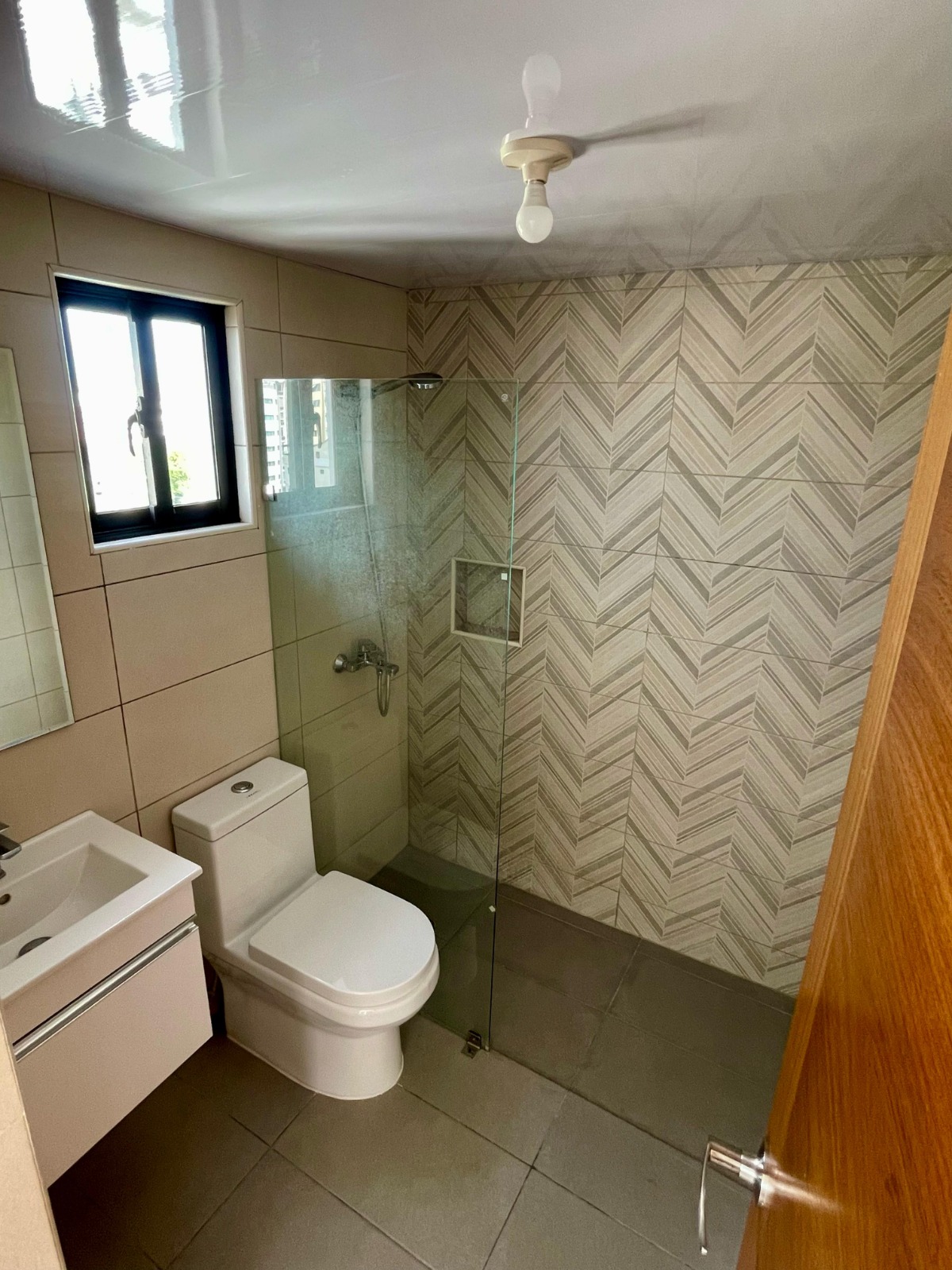 APARTAMENTO EN VENTA EN PISO ALTO EVARISTO MORALES   Foto 7302670-10.jpg