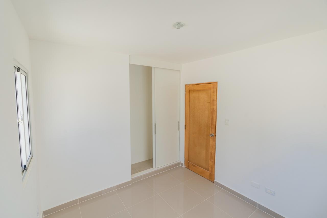 Hermosos apartamentos a solo 8 minutos de la playa boca chica Foto 7302730-2.jpg