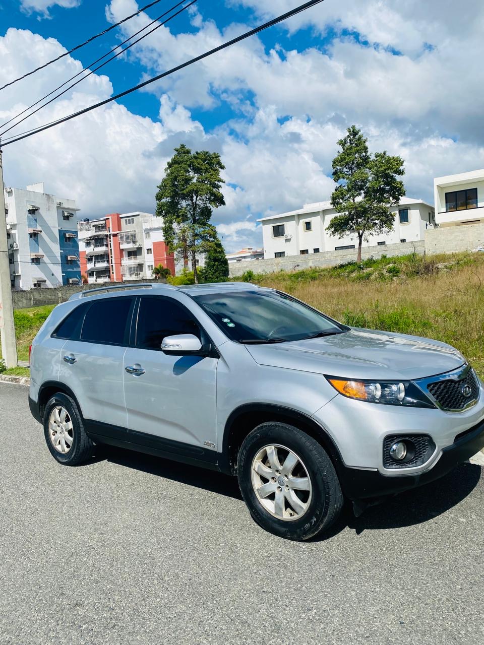 VENDO KIA SORRENTO 2012 EN EXCELENTES CONDICIONES Foto 7302809-15.jpg