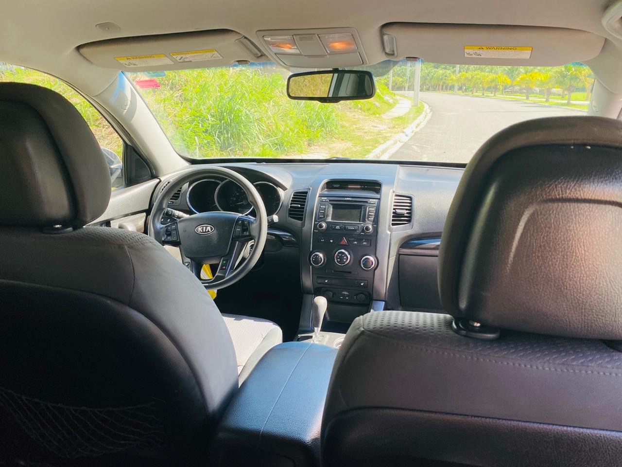 VENDO KIA SORRENTO 2012 EN EXCELENTES CONDICIONES Foto 7302809-5.jpg