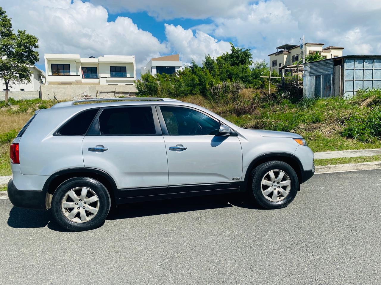 VENDO KIA SORRENTO 2012 EN EXCELENTES CONDICIONES Foto 7302809-9.jpg