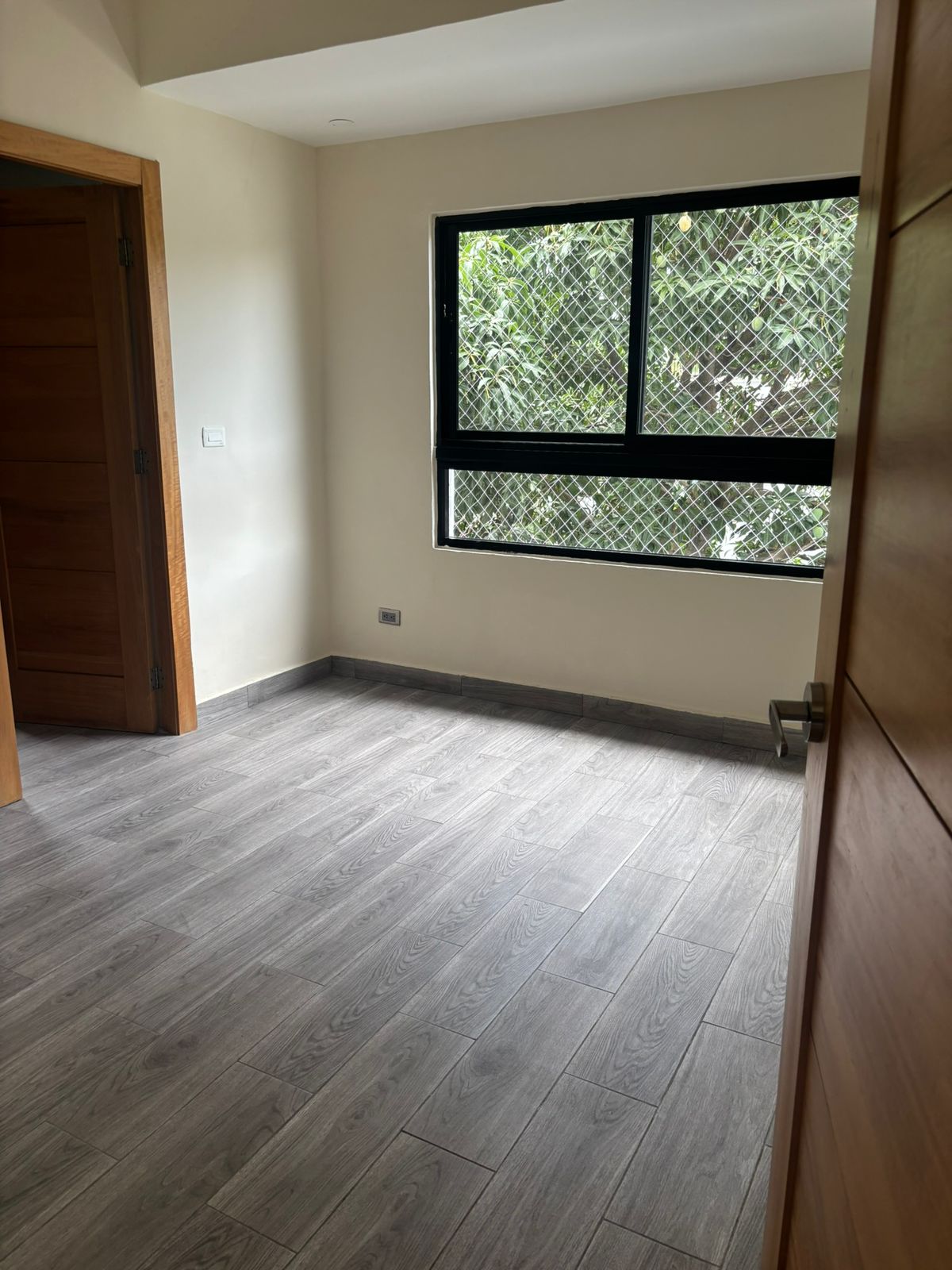 APARTAMENTO EN ALQUILER CON LINEA BLANCA ZONA UNIVERSITARIA Foto 7302818-6.jpg