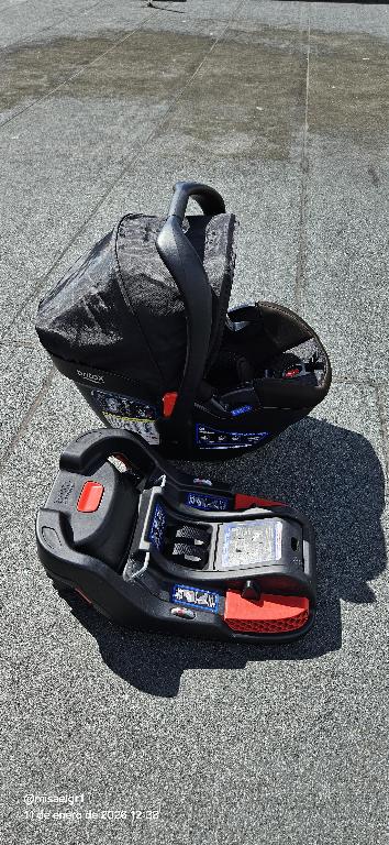 Portabebés Britax- silla de carro y paseo para bebés Foto 7302829-1.jpg